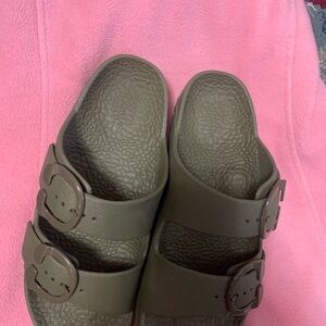 Aeropostale Olive Green Sandals